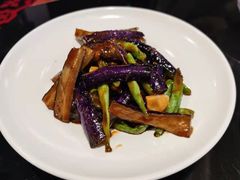 -皇城根·烤鸭·鱼头·家常菜(欧亚大观乐活城店)