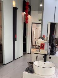 -U·NI SALON 造型