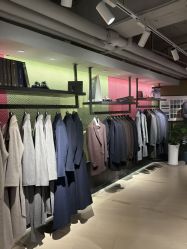 -BRANS PORO布朗斯伯勒西装高级定制·瑞璞西装(金陵店)