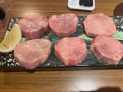 -炼火烤肉店