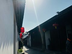 -张家港凤凰山景区恬庄古街