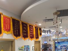 -龙格亲子游泳·水育早教运动中心(绿宝中心)