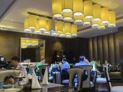 -天津京基皇冠假日酒店