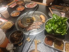 -炽城·烤肉名家(鸿达中央广场店)