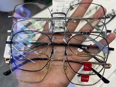 -罗伯特眼镜·蔡司官方授权(前海桂湾店)