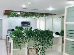 -怡花宜木鲜花店(朝阳路店)
