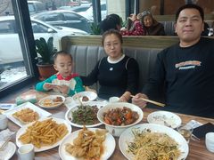-九转小磨·非遗东北菜(群力店)