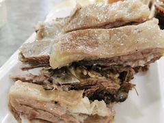 -清真·胖妈妈手抓餐厅(定西路长城宾馆店)