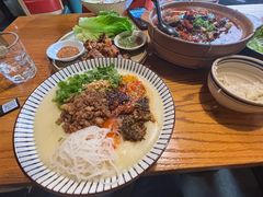 -蜗牛的家旅行主题云南菜餐厅.小酒馆(护国寺店)