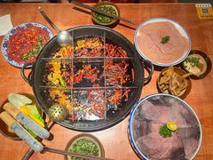 -周小明火锅(黑金冠社区店)