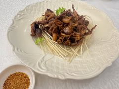 -品海楼·大连海胆锅贴馆(东港店)