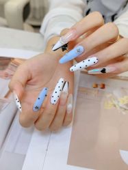 -七彩虹美甲美睫 半永久