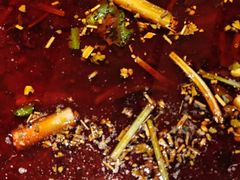 -肖肖酸萝卜鱼火锅(总店)