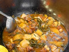 -炖四方东北铁锅炖·烧烤小龙虾(中豪国际店)