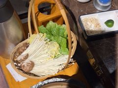 -同仁四季椰子鸡(海岸城天利店)