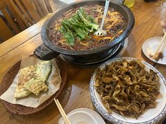 -都江堰石锅鱼