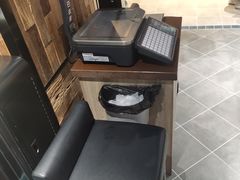 -胖东来生活广场(健康路店)