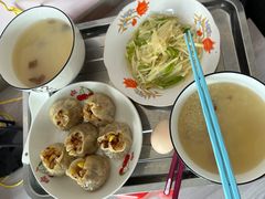 -鲸育宝宝月嫂(徐汇店)