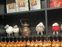 -耶里夏丽·丝路新疆菜·清真食品(徐汇南丹东路臻选店)