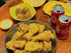 -BHC炸鸡(明洞总店)