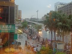 -必胜客(机场路店)