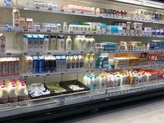 面包甜点陈列柜-盒马鲜生(红莲店)