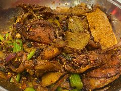 -嘎嘎鸭下巴·爆辣干锅(明教寺店)