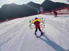 -荣盛康旅野三坡滑雪场