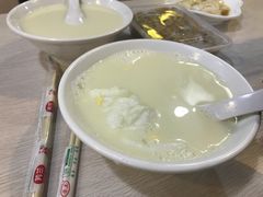 豆浆-鸡蛋-兄弟深夜豆浆