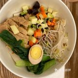 臊子面鲜美。牛肉很好吃。汤也好喝