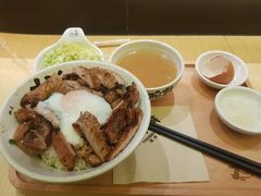 -熊吞·大碗丼烧肉饭(济宁万达广场店)