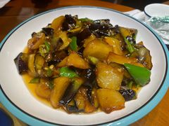 -经典老菜坊·开封灌汤包(火车站店)