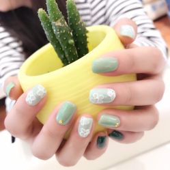 -Miss·A日式美甲美睫