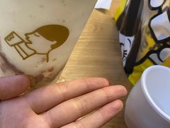 -喜茶(杭州滨江宝龙店)