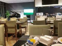 -筠咖啡西餐厅(上海国展宝龙丽筠酒店)
