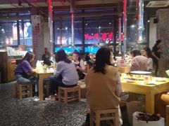 大堂-么肆烤肉·中式自助·烤肉大排档(街道口季佳PAI店)