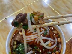 牛腩牛肚粗粉-覃肥叔桂林米粉(粮道街店)