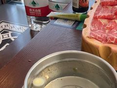 矿泉水-东海怡品海鲜豆捞(舟宿夜江店)