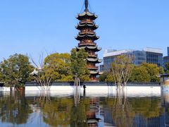 -龙华寺