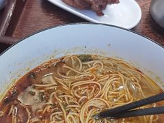 -百年老字号·观振兴蟹黄面·三虾面·苏式面(观前街富仁坊巷店)