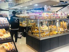 面包甜点陈列柜-山崎面包(第一八佰伴店)