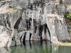 -绍兴东湖风景区