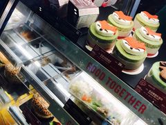 -星巴克(浦东机场T2到达店)