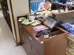 -小红鲸·海鲜餐厅(轸大路店)