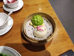 -乐忻皇朝(上海中心大厦店)