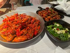 -巴厘龙虾·榜首油焖大虾(音乐学院·沿江酒馆店)