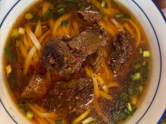 -矮子粉店1985·长沙米粉(湘春路店)