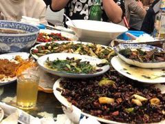 -江湖黑大兔(杨家坪店)