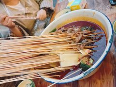 -拈签一笑黄牛肉辣卤串串