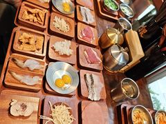 -银米·云南传统过桥米线(双廊黑金冠店)
